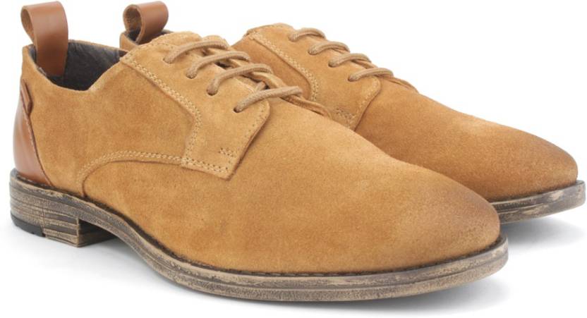 Flipkart Steal Deal - Flat 62% Off Levi's Men's Casual Shoes - Free ...