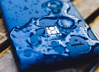 *Top 5* Cheapest Waterproof Smartphones In India Under Rs.10000